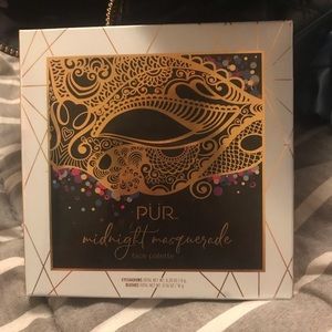 Pur midnight masquerade face pallet